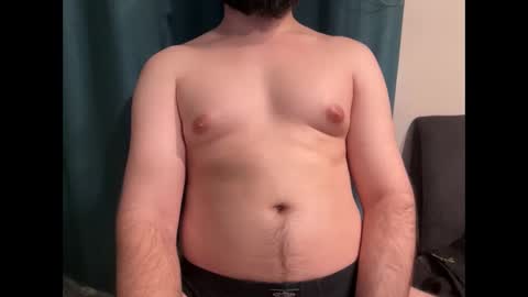 Snapshot of thomas_hale chatting on 11.22.25 thomas hale online show from 11.22.25