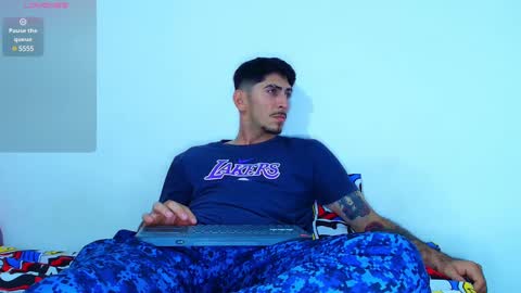 thomas_ks11 online show from 12.28.24