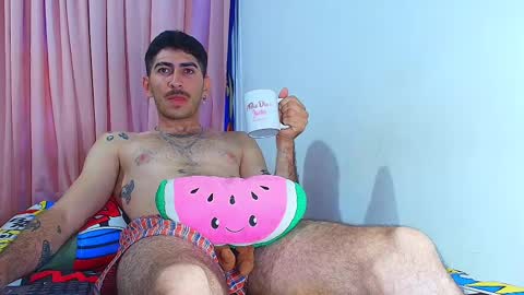 thomas_ks11 online show from 02.25.25