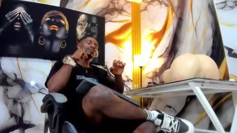 Thomas online show from 11.18.25