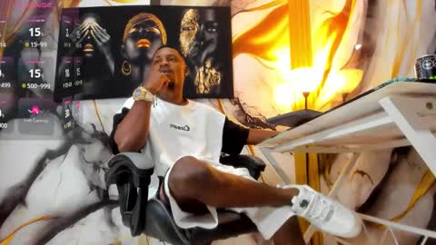 Thomas online show from 11.25.25