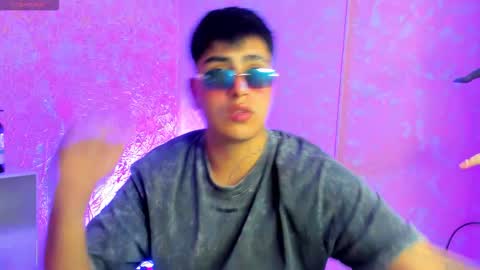 Thomas and Faon  online show from 03.30.26