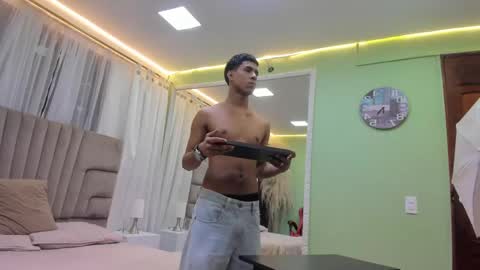 Thomas Valkov online show from 05.22.26