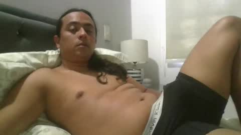 Snapshot of thomasbbc25 chatting on 01.30.25 Thomas online show from 01.30.25