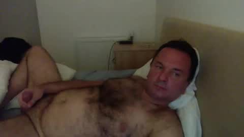 Snapshot of thomaspol chatting on 09.08.25 Tom online show from 09.08.25