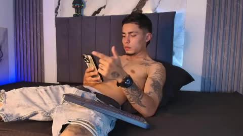 thomass_conor online show from 04.13.26