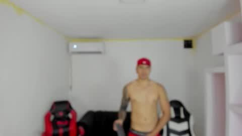 thomson_hot01 online show from 02.21.26