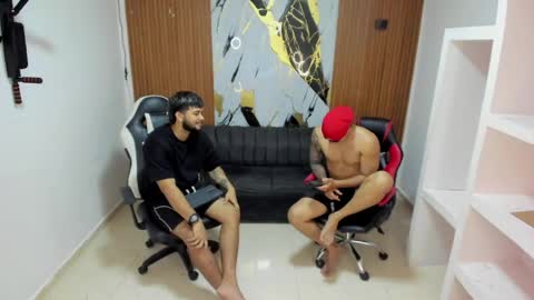 thomson_hot01 online show from 03.20.26