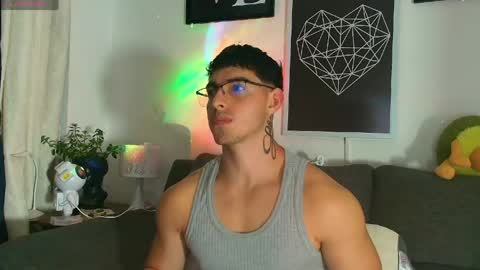 thomylov online show from 04.12.26