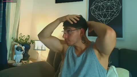 thomylov online show from 04.17.26