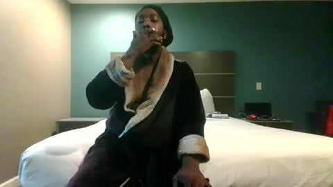 Snapshot of thotyboy68 chatting on 01.27.25 Thotyboy online show from 01.27.25