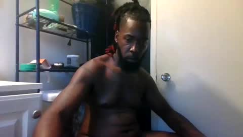 Snapshot of thotyboy68 chatting on 09.23.25 Thotyboy online show from 09.23.25