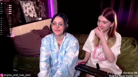 Iva Angela Bloom online show from 09.29.25