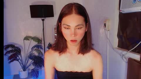 thrishafox online show from 02.05.26