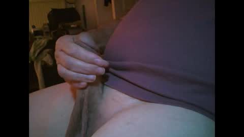 throbbing1 online show from 10.09.25