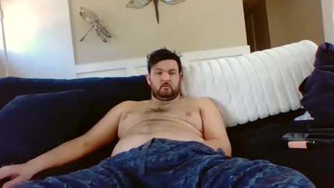 Make me explode please... online show from 03.10.25