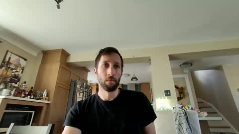 throwawayafteruse20202 online show from 10.28.25