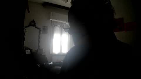 Little Wolf  online show from 02.22.25