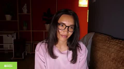 tia_j online show from 11.06.25