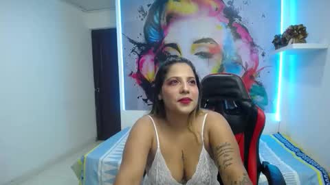 tiana_breeze online show from 10.13.25