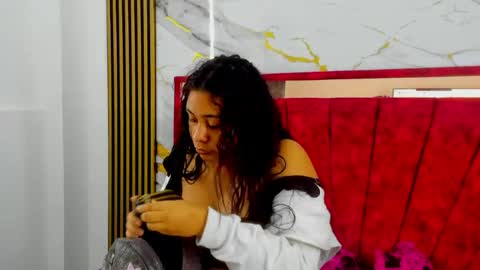 tiana_hots online show from 04.17.26