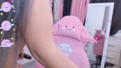 Tiana Le online show from 01.15.25