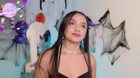 Tiana Le online show from 10.28.25