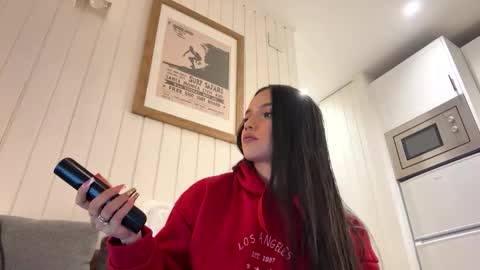 Tiana Le online show from 02.09.26