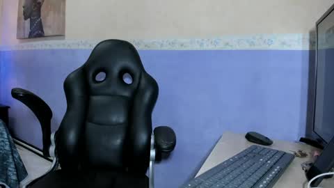 Snapshot of tiara_latina chatting on 05.12.26 Tiara online show from 05.12.26