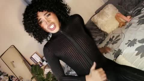 Sam online show from 02.06.25