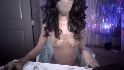 Tiara online show from 01.23.25