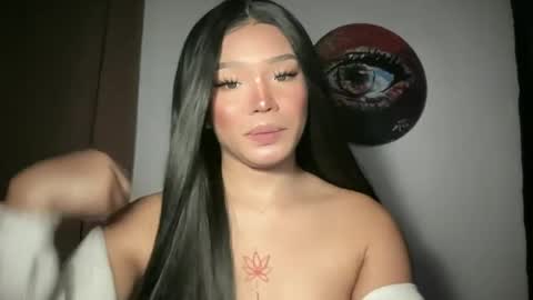 Snapshot of tiaragodhere chatting on 07.05.26 Ms. Tiara online show from 07.05.26