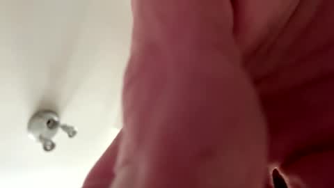 Snapshot of tiburzio chatting on 02.14.25 tiburzio online show from 02.14.25