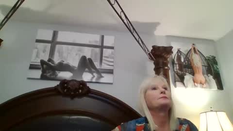 ticklemepink696969 online show from 12.29.24