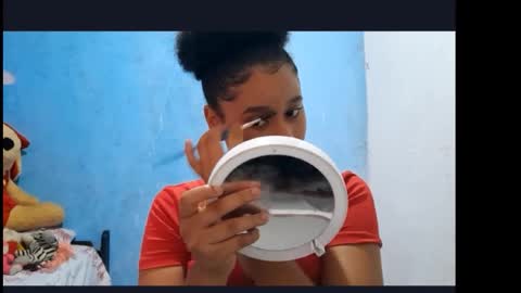 Snapshot of tieshakalaf chatting on 02.18.26 Jessie online show from 02.18.26