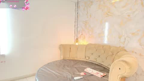 Snapshot of tifanibrown chatting on 02.06.26 Tifani brown online show from 02.06.26