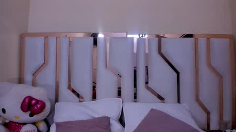    online show from 09.16.25