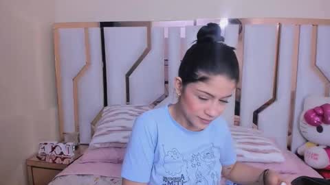    online show from 11.04.25