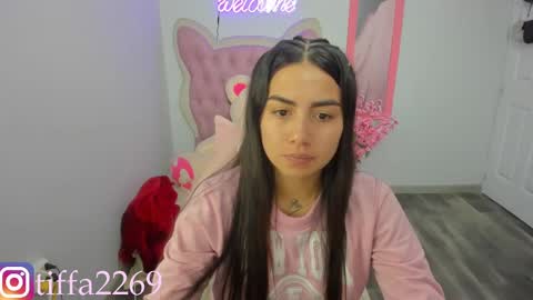 Snapshot of tifany_tay2 chatting on 12.26.24 hey am julietha online show from 12.26.24