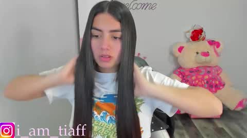 Snapshot of tifany_tay2 chatting on 11.13.25 hey am julietha online show from 11.13.25