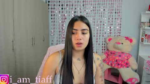 Snapshot of tifany_tay2 chatting on 06.14.26 hey am julietha online show from 06.14.26