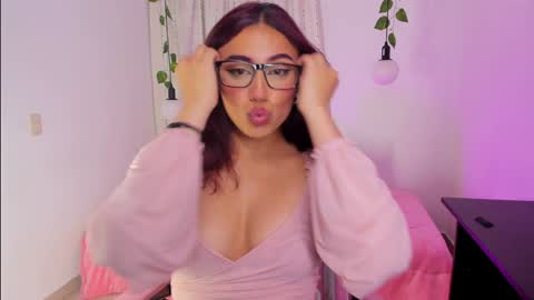 Snapshot of tifanyrose1 chatting on 01.16.25 Tiffany online show from 01.16.25