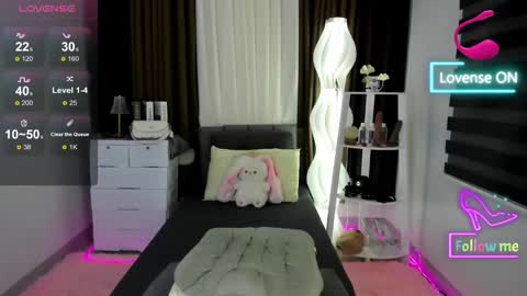 TIFFANY online show from 03.26.26