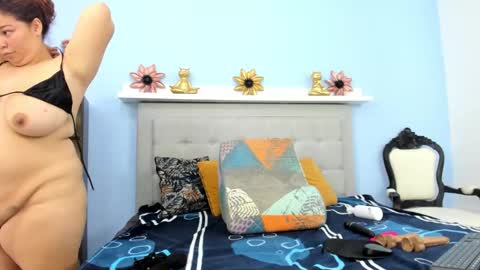 tiffany  online show from 12.02.25