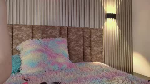 tiffany_johnson111 online show from 11.28.25