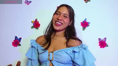 Snapshot of tiffany_magic chatting on 10.01.25 TIFF online show from 10.01.25