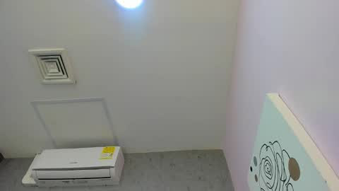 tiffany_mendez online show from 12.22.25