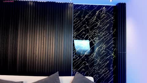 tiffanyhoustton online show from 03.26.26