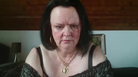 TiffanyMature online show from 09.30.25