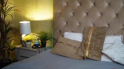  Tiffany  online show from 11.02.25